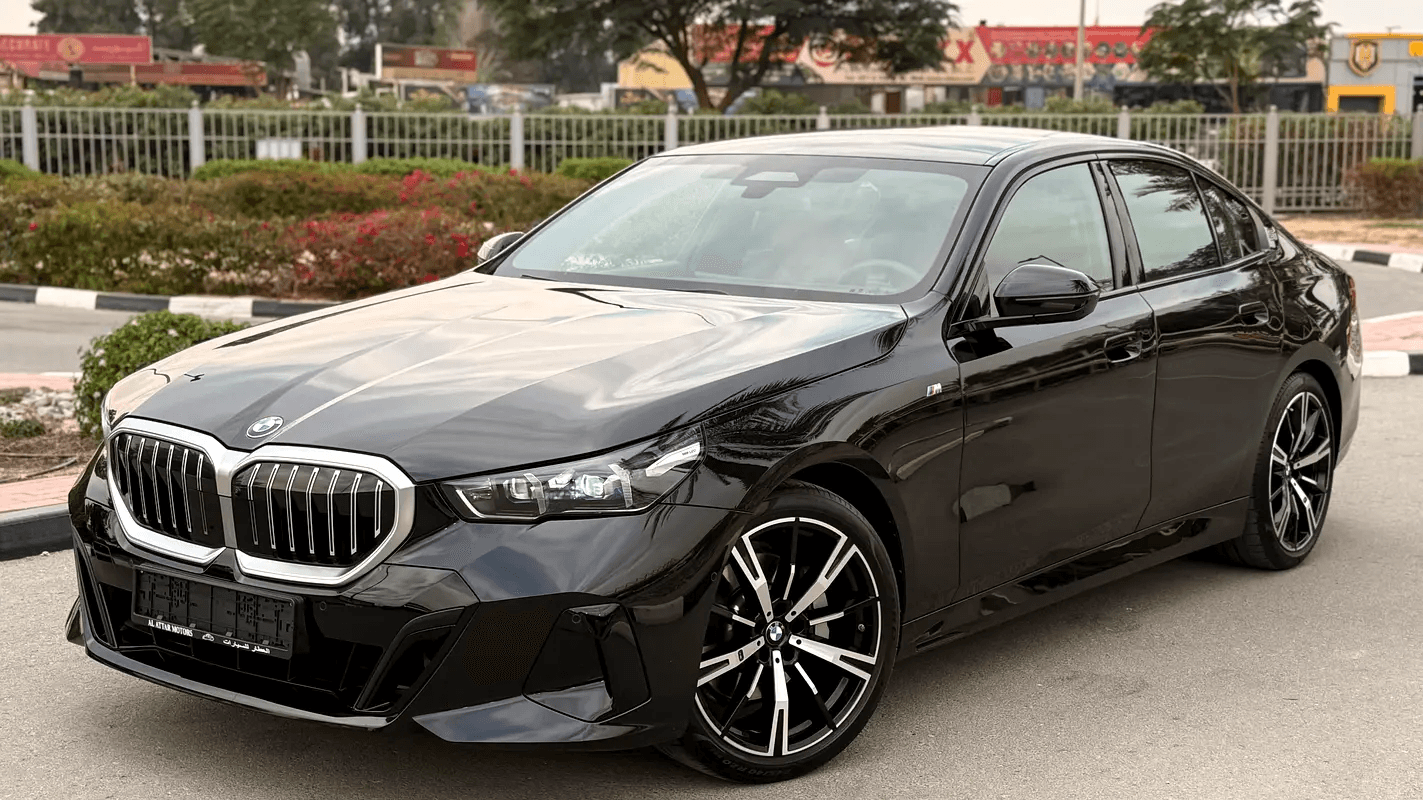 BMW 540i 2025 - Image 1